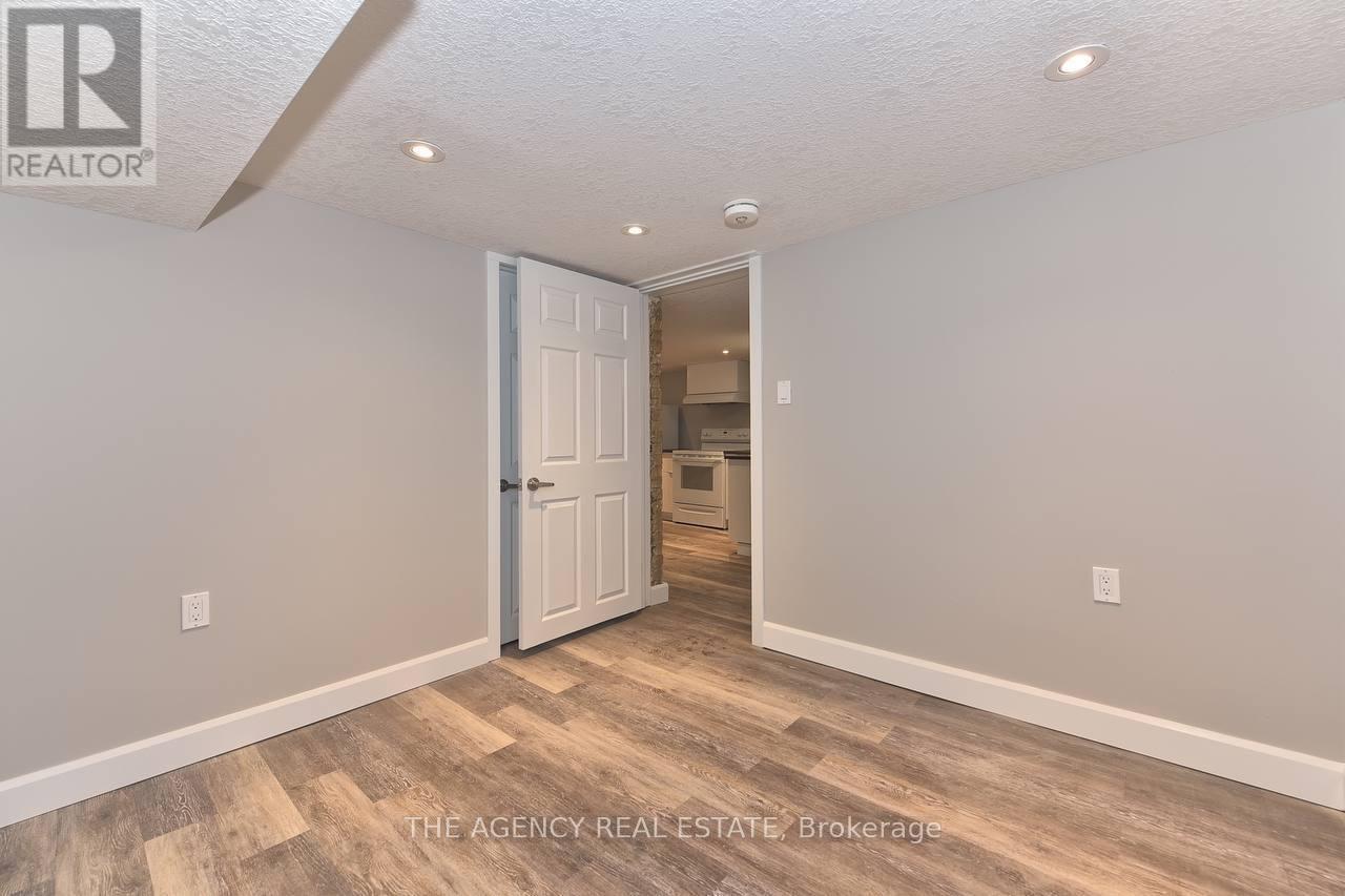 870 Queens Avenue, London East, Ontario  N5W 3H6 - Photo 8 - X12856802