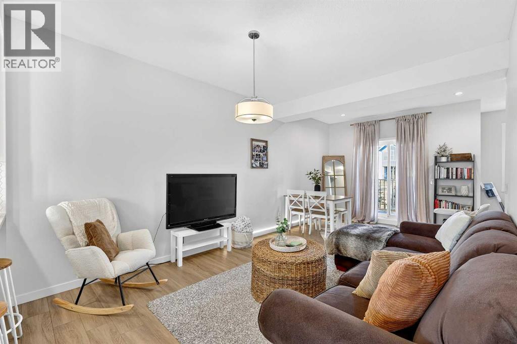 503, 115 Sagewood Drive Sw, Airdrie, Alberta  T4B 4V6 - Photo 3 - A2288072