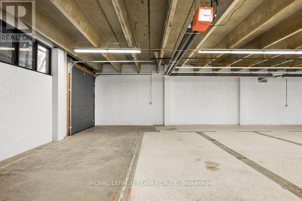 B - 33 Capital Drive, Ottawa, Ontario  K2G 0E7 - Photo 11 - X12856798