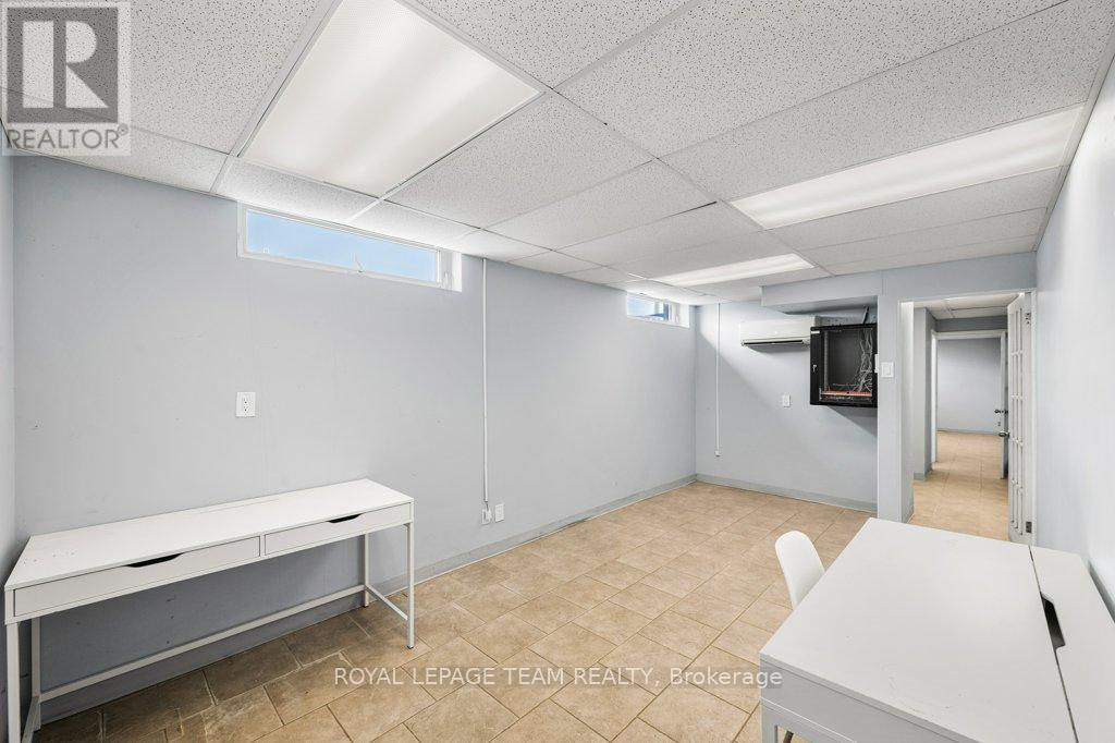 B - 33 Capital Drive, Ottawa, Ontario  K2G 0E7 - Photo 13 - X12856798
