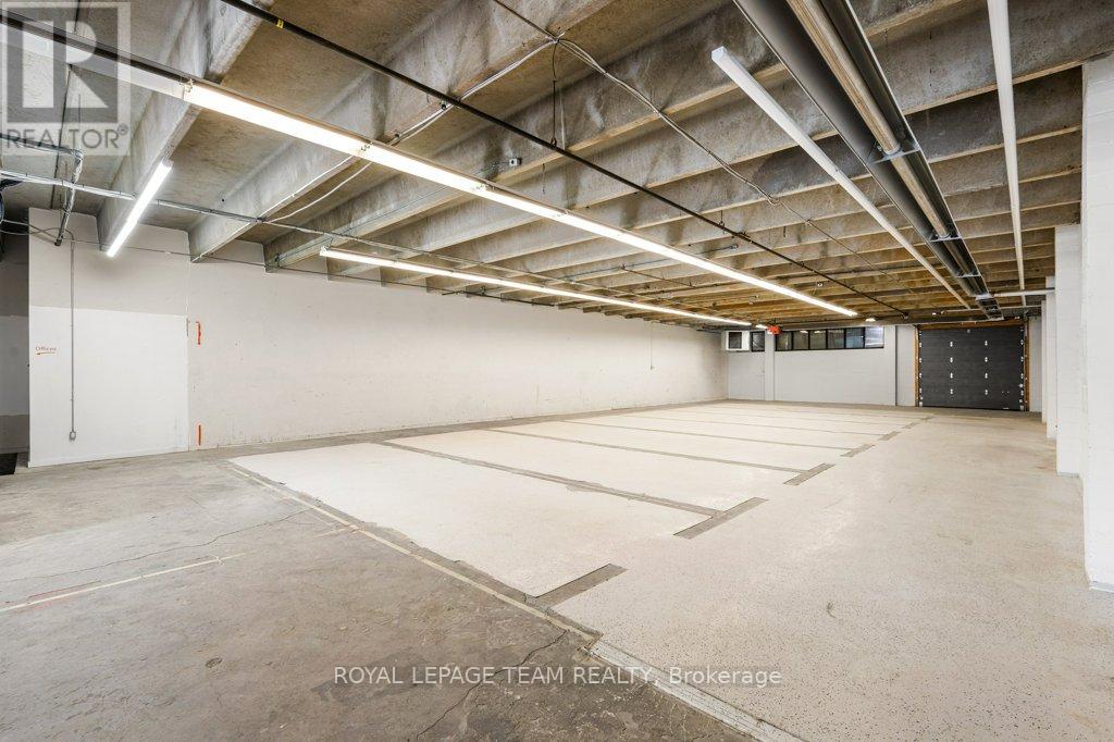 B - 33 Capital Drive, Ottawa, Ontario  K2G 0E7 - Photo 9 - X12856798