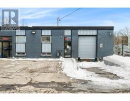 B - 33 CAPITAL DRIVE, Ottawa, Ontario