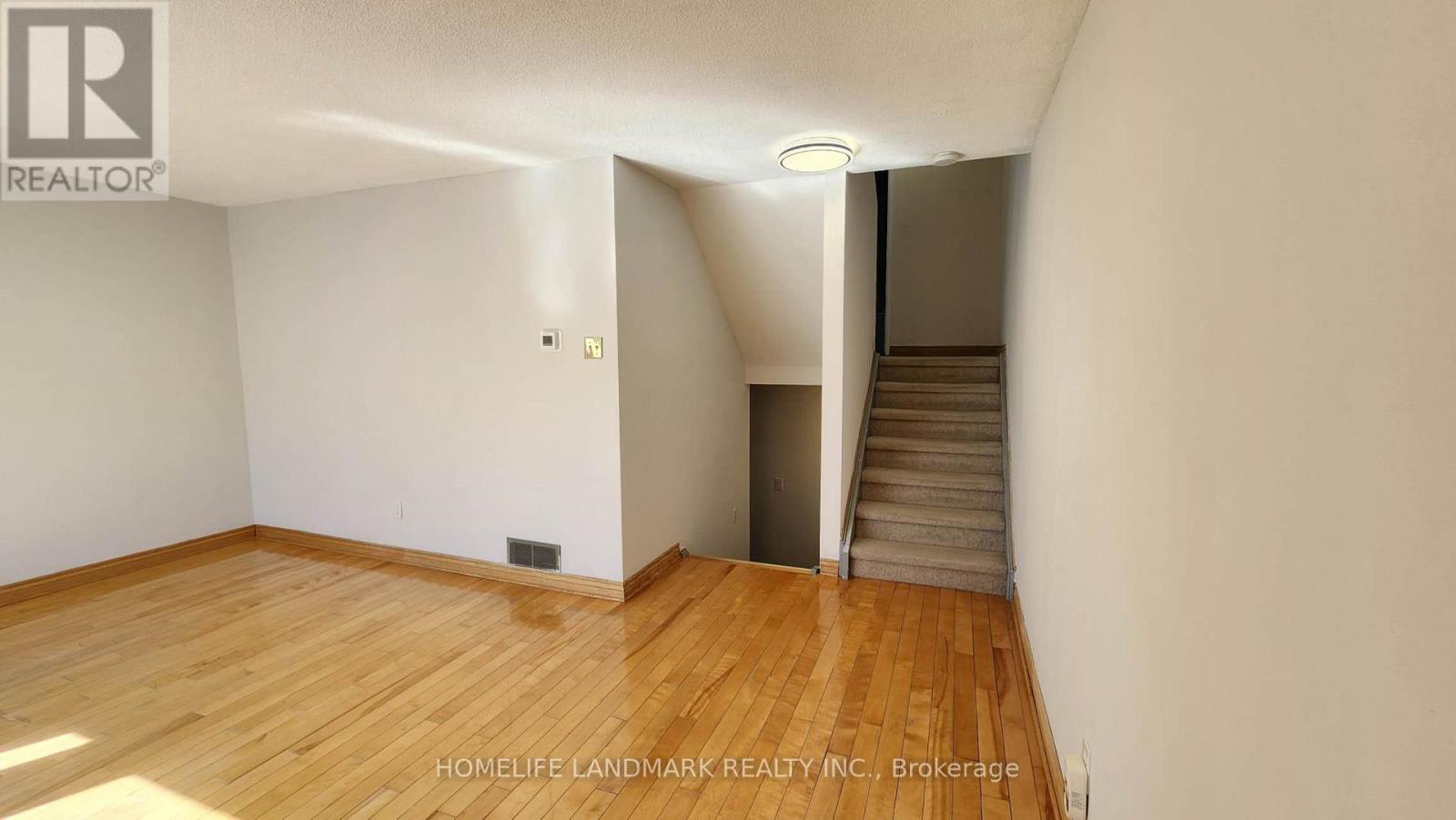 6 - 44 Chester Le Boulevard, Toronto, Ontario  M1W 2M8 - Photo 11 - E12846382