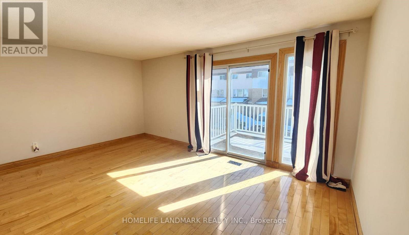 6 - 44 Chester Le Boulevard, Toronto, Ontario  M1W 2M8 - Photo 5 - E12846382