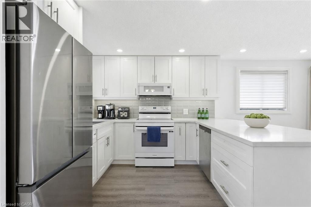 16 Thornbush Crescent, Waterloo, Ontario  N2T 1B2 - Photo 11 - 40807848