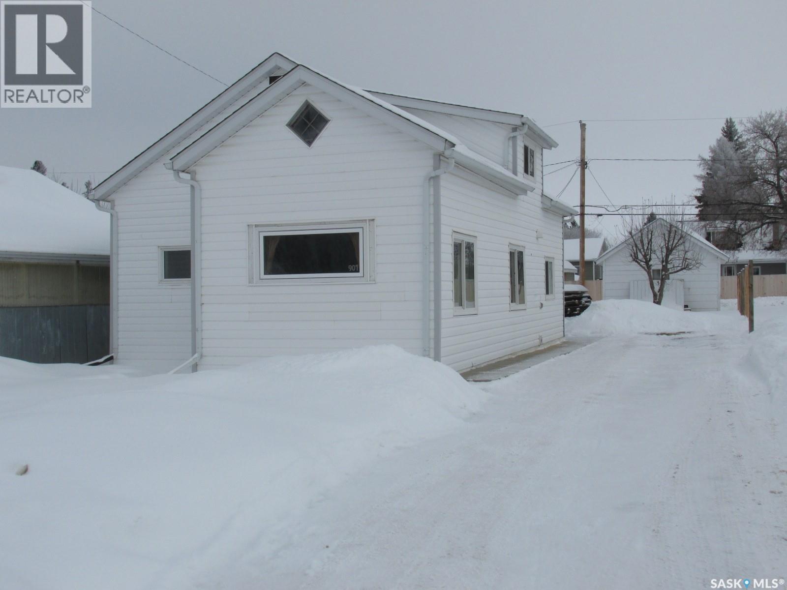 901 2nd Street W, Nipawin, Saskatchewan  S0E 1E0 - Photo 42 - SK028419