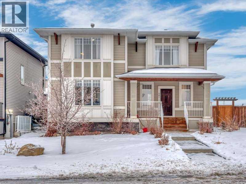 201 Rainbow Falls Glen, Chestermere, Alberta  T1X 0S6 - Photo 4 - A2274370