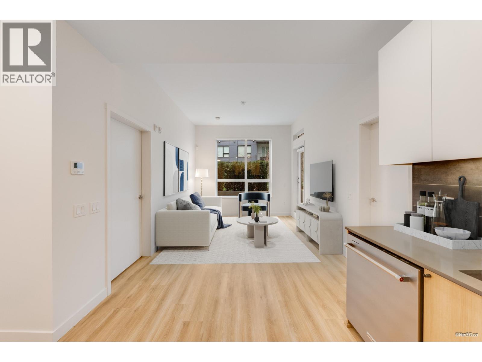 102 645 Como Lake Avenue, Coquitlam, British Columbia  V3J 0N9 - Photo 3 - R3096784