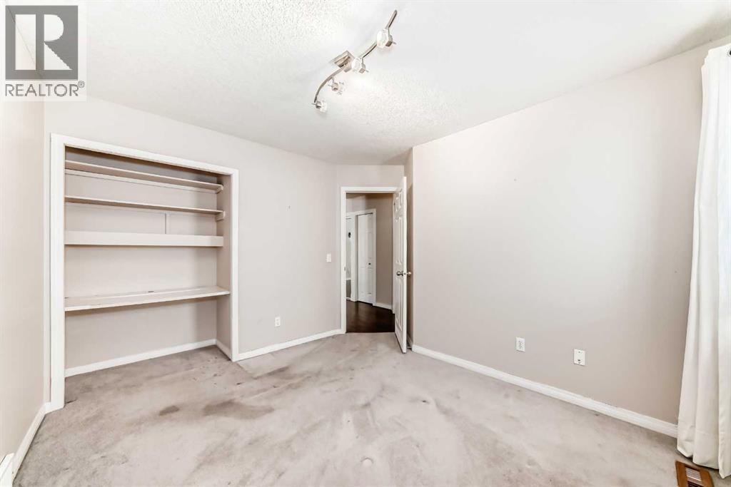 256 Evergreen Court Sw, Calgary, Alberta  T2Y 2X5 - Photo 24 - A2287912