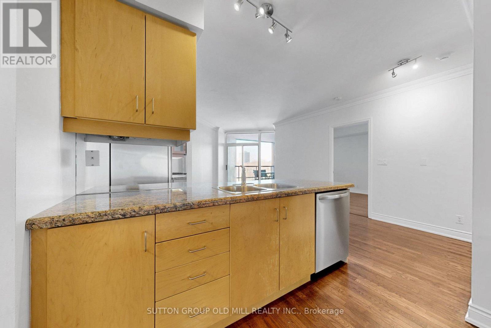 710 - 10 Delisle Avenue, Toronto (Yonge-St. Clair), Ontario  M4V 3C6 - Photo 12 - C12856792