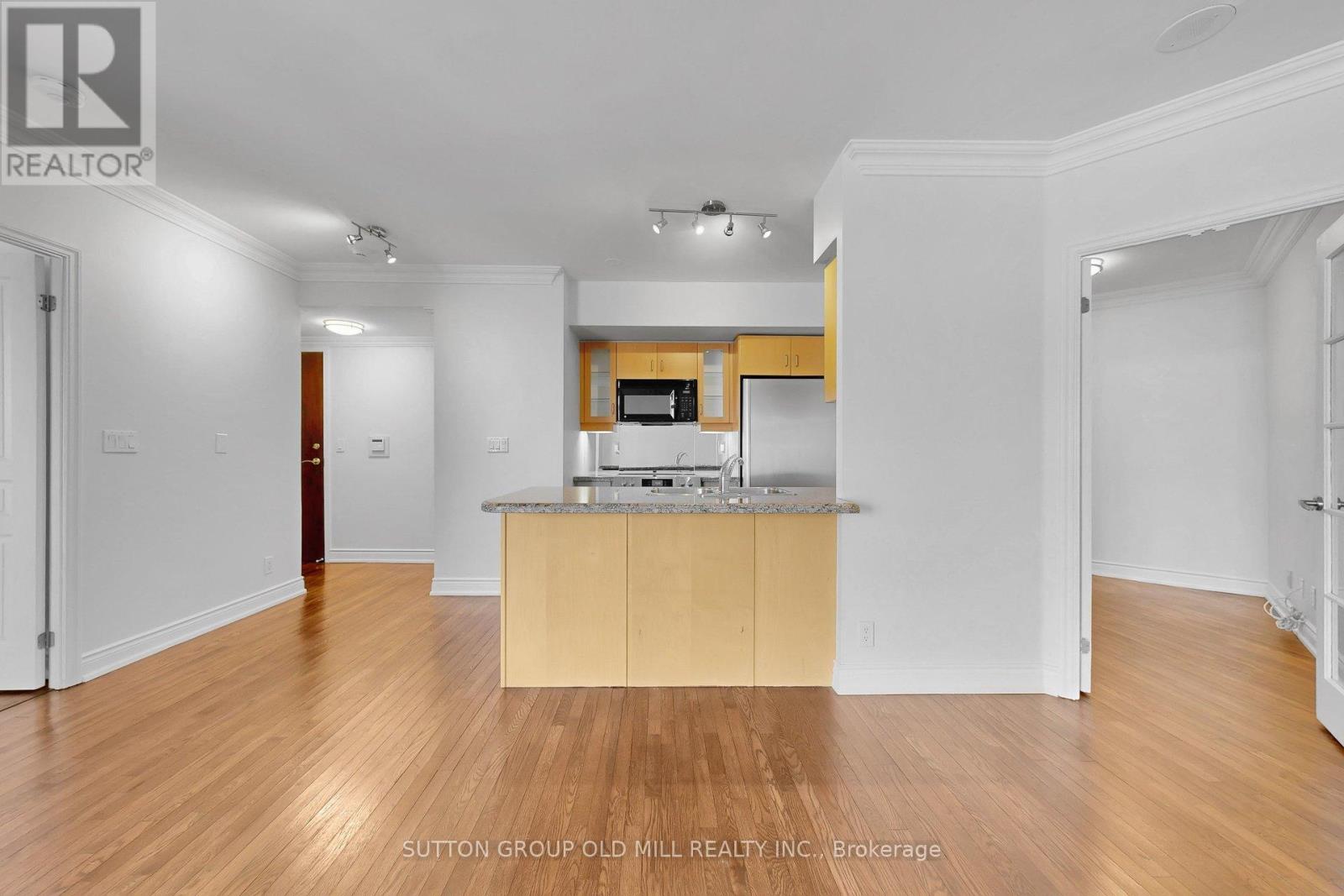 710 - 10 Delisle Avenue, Toronto (Yonge-St. Clair), Ontario  M4V 3C6 - Photo 21 - C12856792