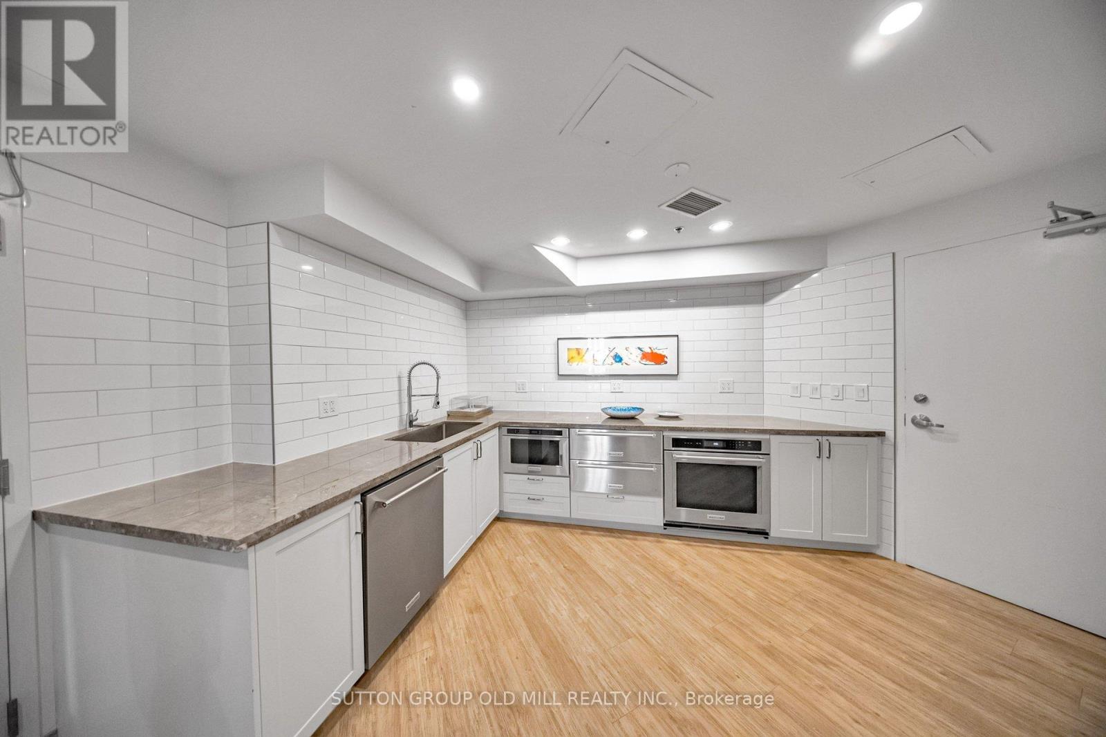 710 - 10 Delisle Avenue, Toronto (Yonge-St. Clair), Ontario  M4V 3C6 - Photo 32 - C12856792