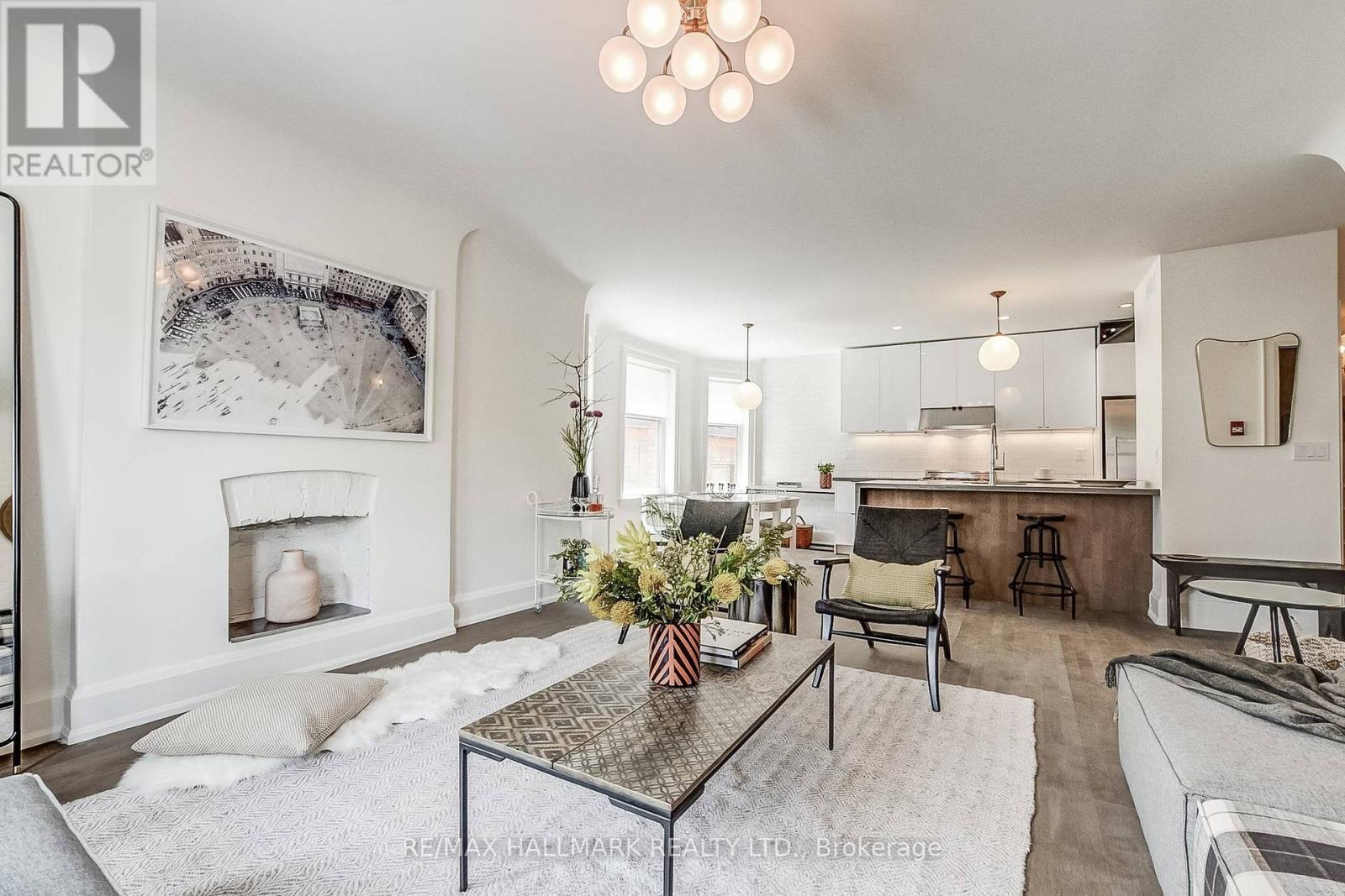 2A - 795 COLLEGE STREET, Toronto, Ontario