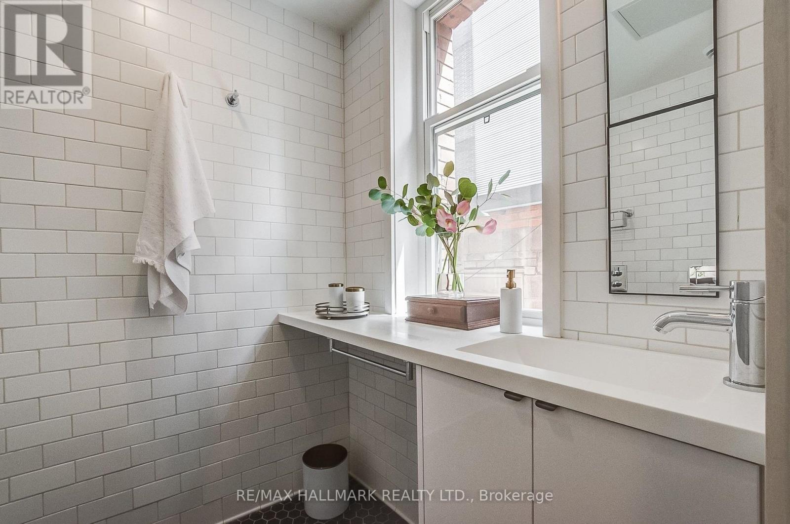 2a - 795 College Street, Toronto (Trinity-Bellwoods), Ontario  M6G 1C7 - Photo 13 - C12856806