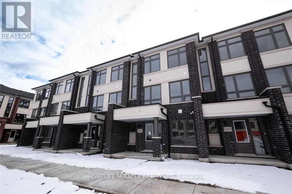 1431 BRADENTON PATH, Oshawa, Ontario