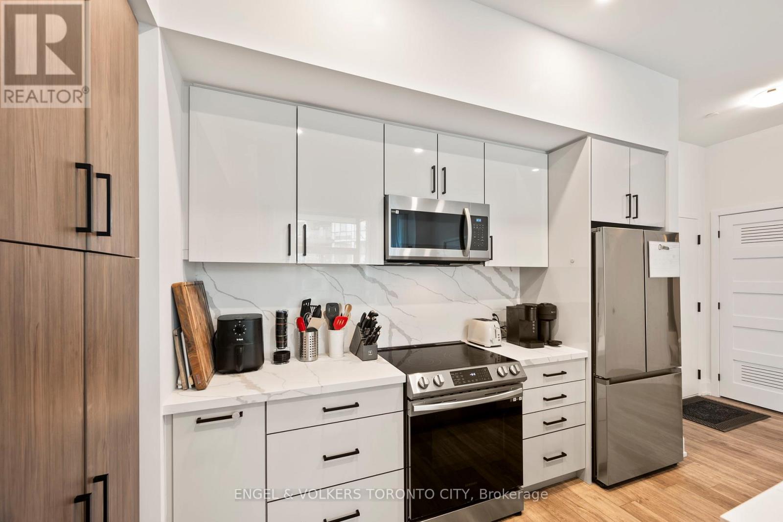 128 - 415 Sea Ray Avenue, Innisfil, Ontario  L9S 2P7 - Photo 11 - N12856770