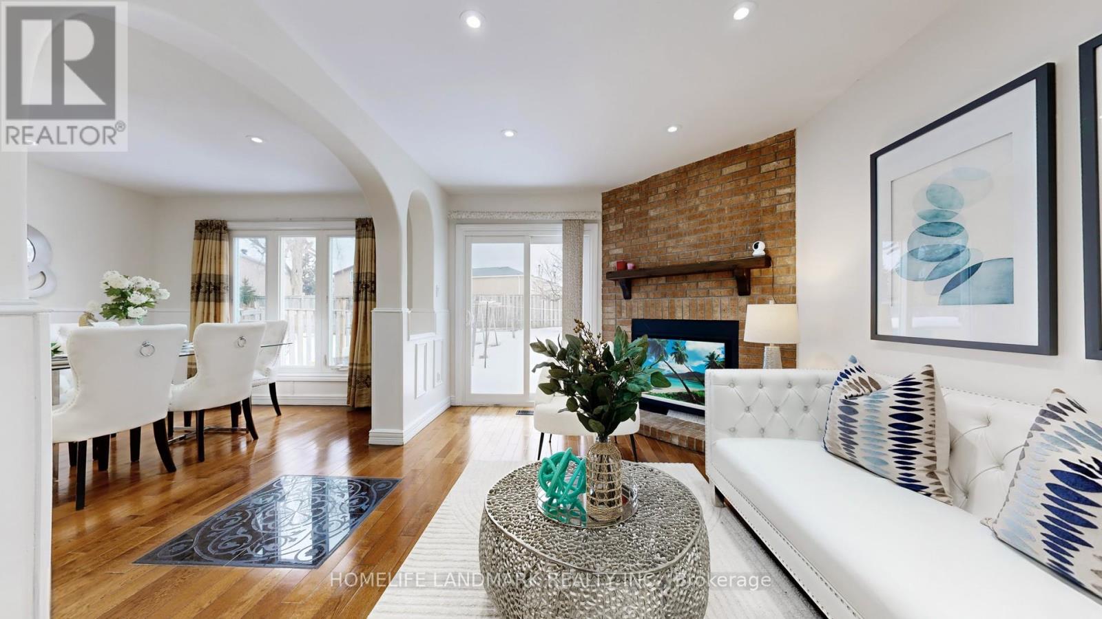 121 Digby Crescent, Markham, Ontario  L3R 7H4 - Photo 14 - N12856794