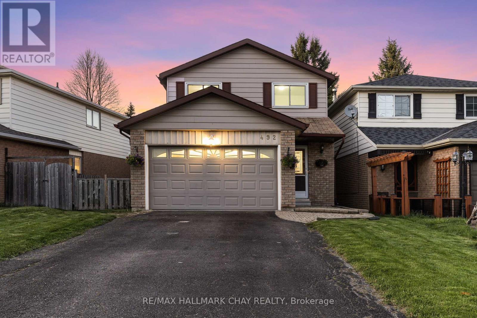 492 BRITANNIA AVENUE, Bradford West Gwillimbury, Ontario