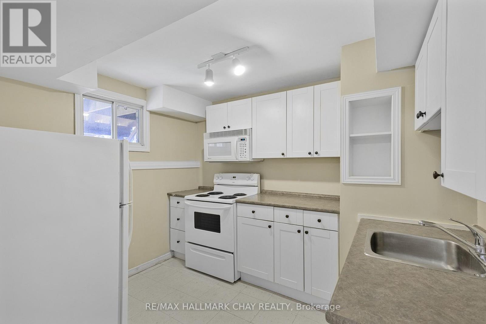 492 Britannia Avenue, Bradford West Gwillimbury (Bradford), Ontario  L3Z 1A7 - Photo 20 - N12856842