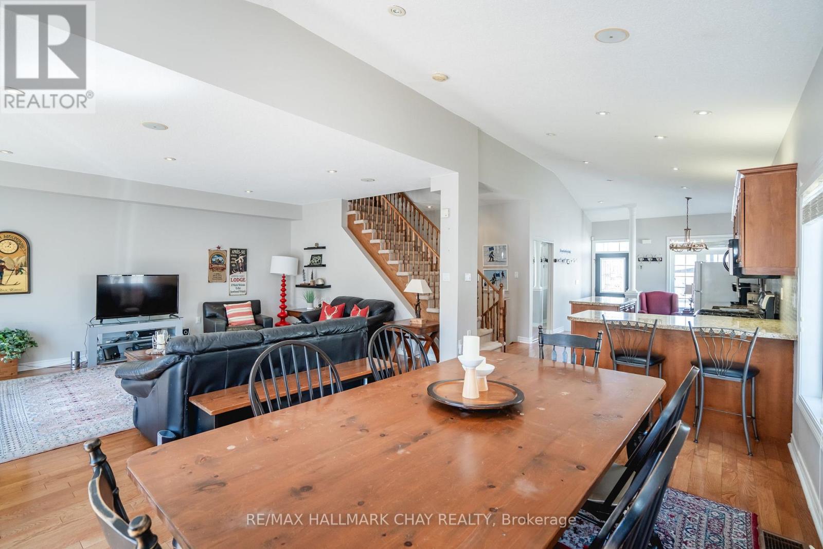 57 High Vista Drive, Oro-Medonte (Horseshoe Valley), Ontario  L4M 4Y8 - Photo 8 - S12856784