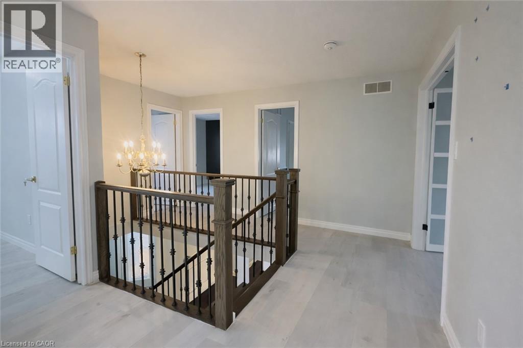 469 Dansbury Drive Unit# Upper, Waterloo, Ontario  N2K 4L1 - Photo 13 - 40810085