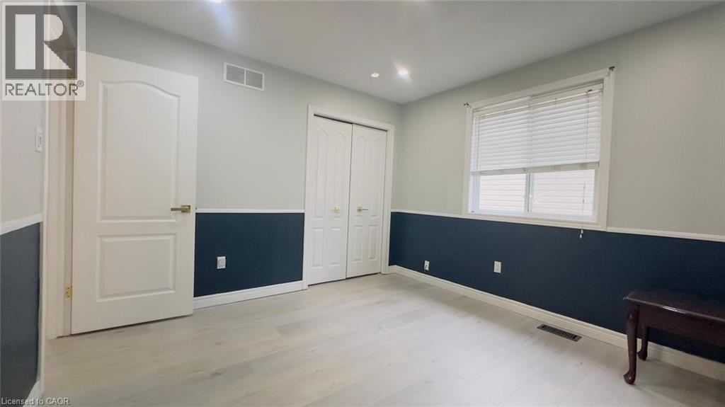 469 Dansbury Drive Unit# Upper, Waterloo, Ontario  N2K 4L1 - Photo 24 - 40810085