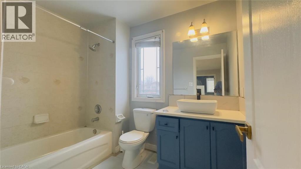 469 Dansbury Drive Unit# Upper, Waterloo, Ontario  N2K 4L1 - Photo 29 - 40810085