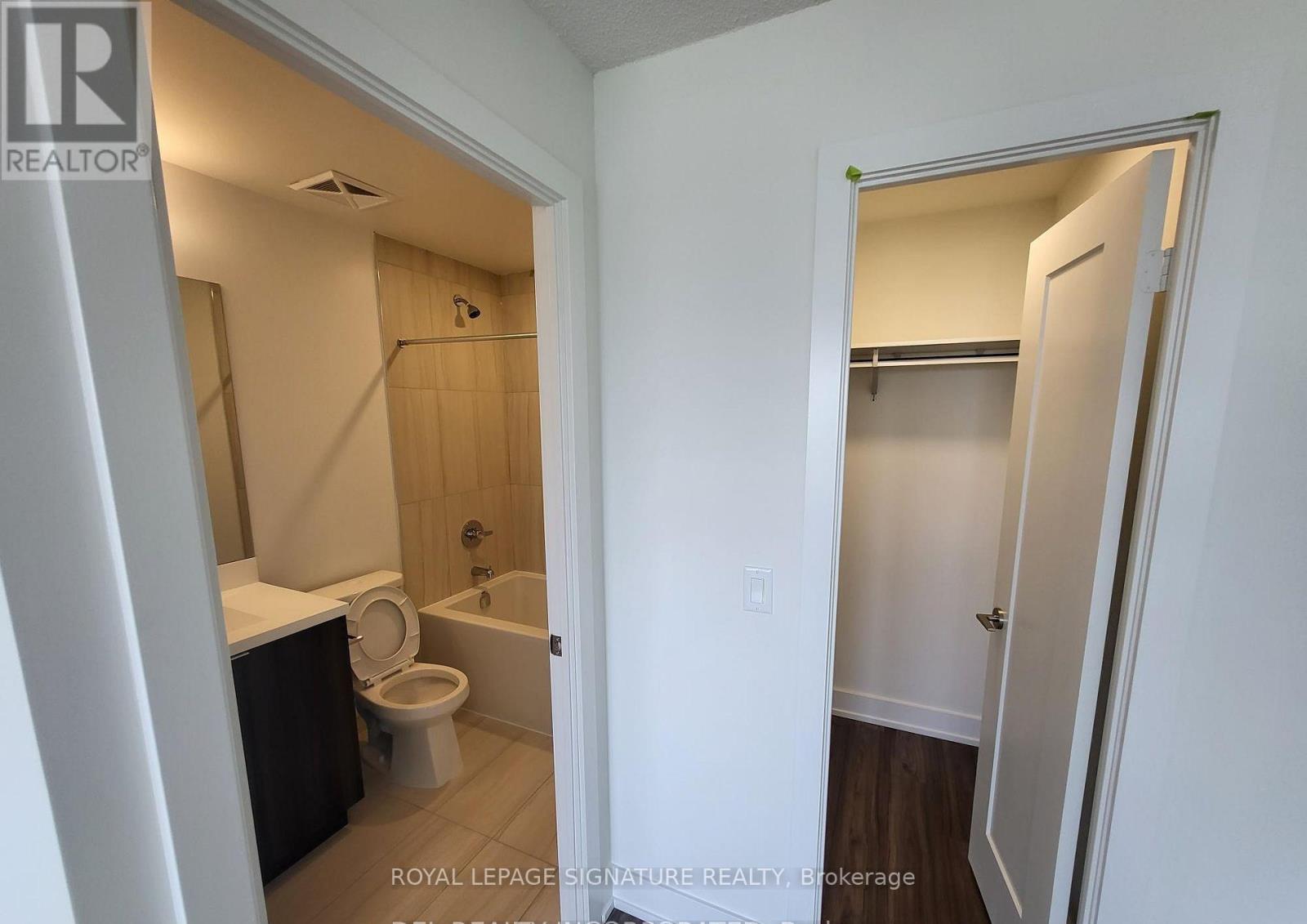 505 - 10 Eva Road, Toronto, Ontario  M9C 1E8 - Photo 11 - W12856782