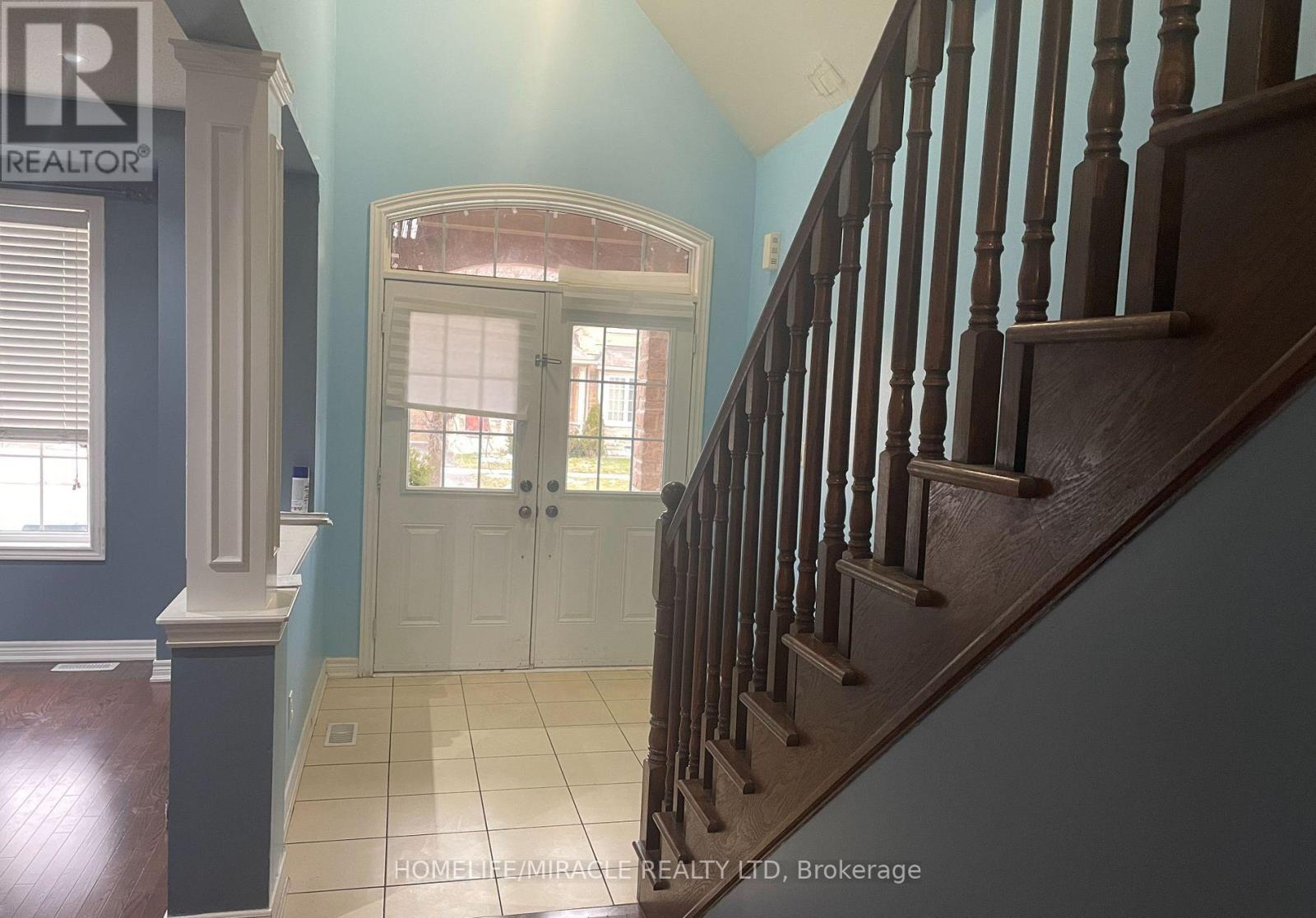 46 Naperton Drive, Brampton, Ontario  L6R 0Z7 - Photo 12 - W12856848