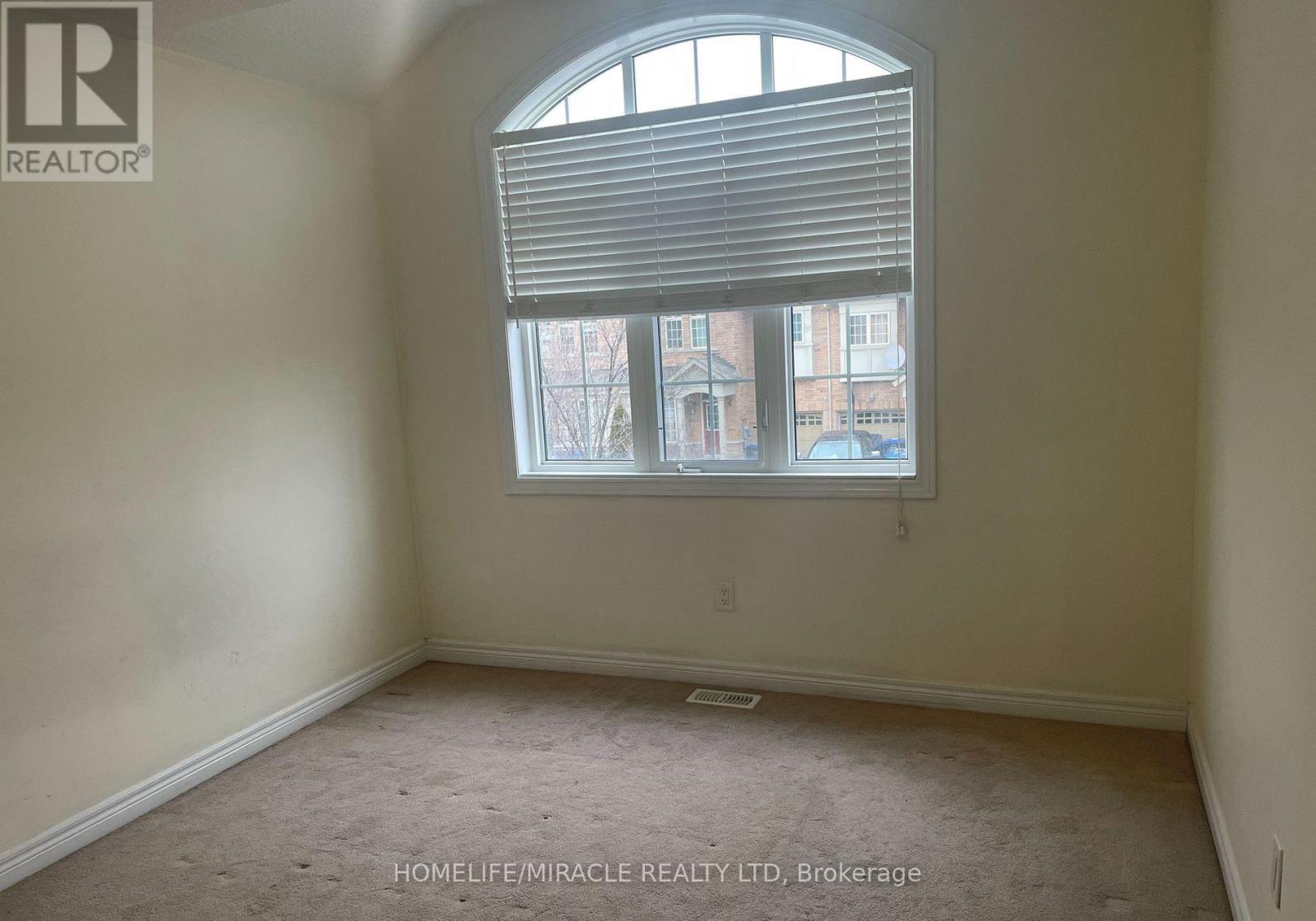 46 Naperton Drive, Brampton, Ontario  L6R 0Z7 - Photo 15 - W12856848