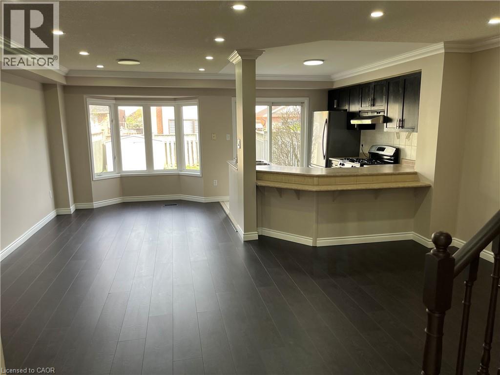 3248 Apricot Street, Mississauga, Ontario  L5N 8A8 - Photo 4 - 40810067