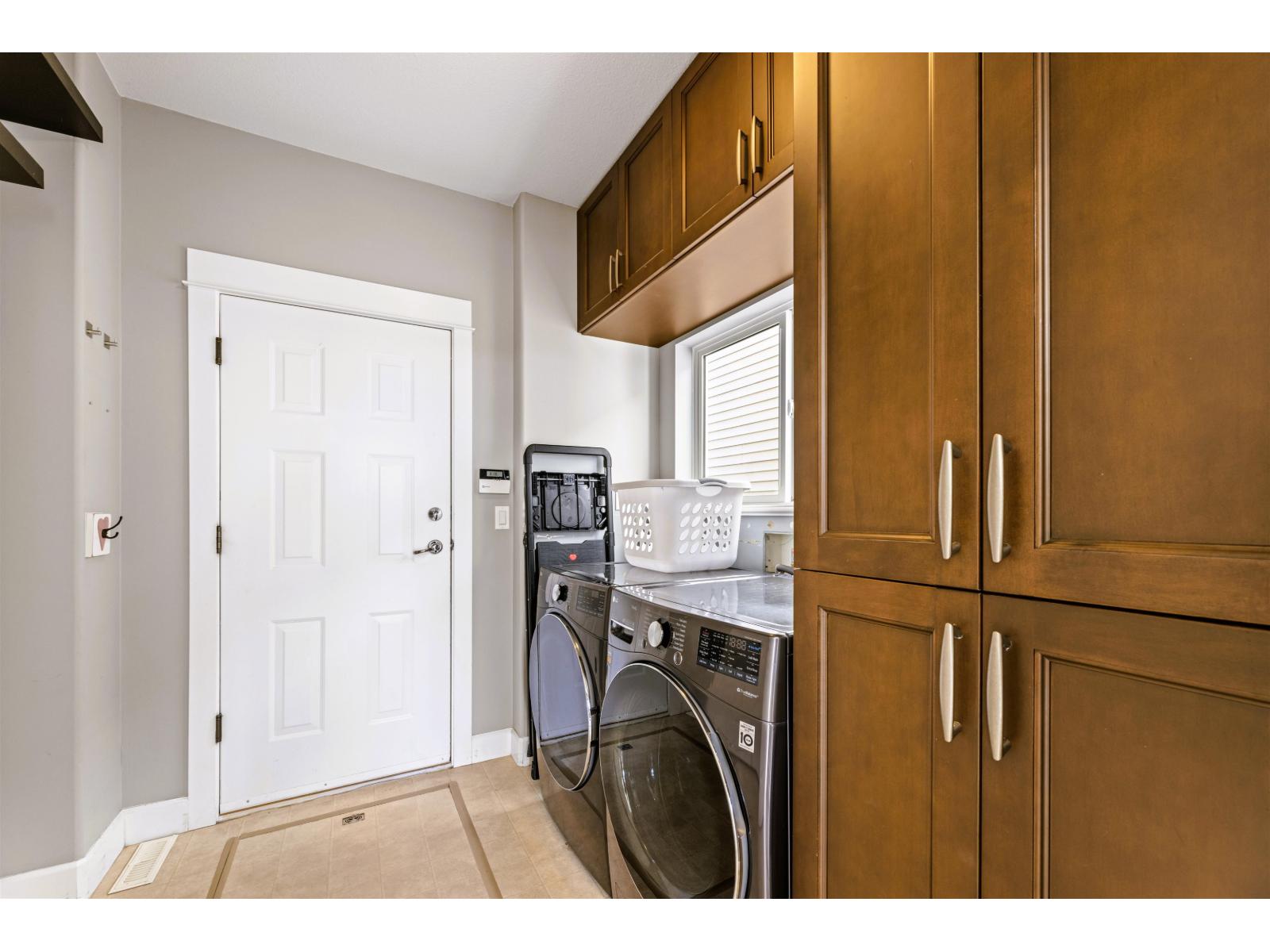 20518 67b Avenue, Langley, British Columbia  V2Y 3E1 - Photo 12 - R3094423