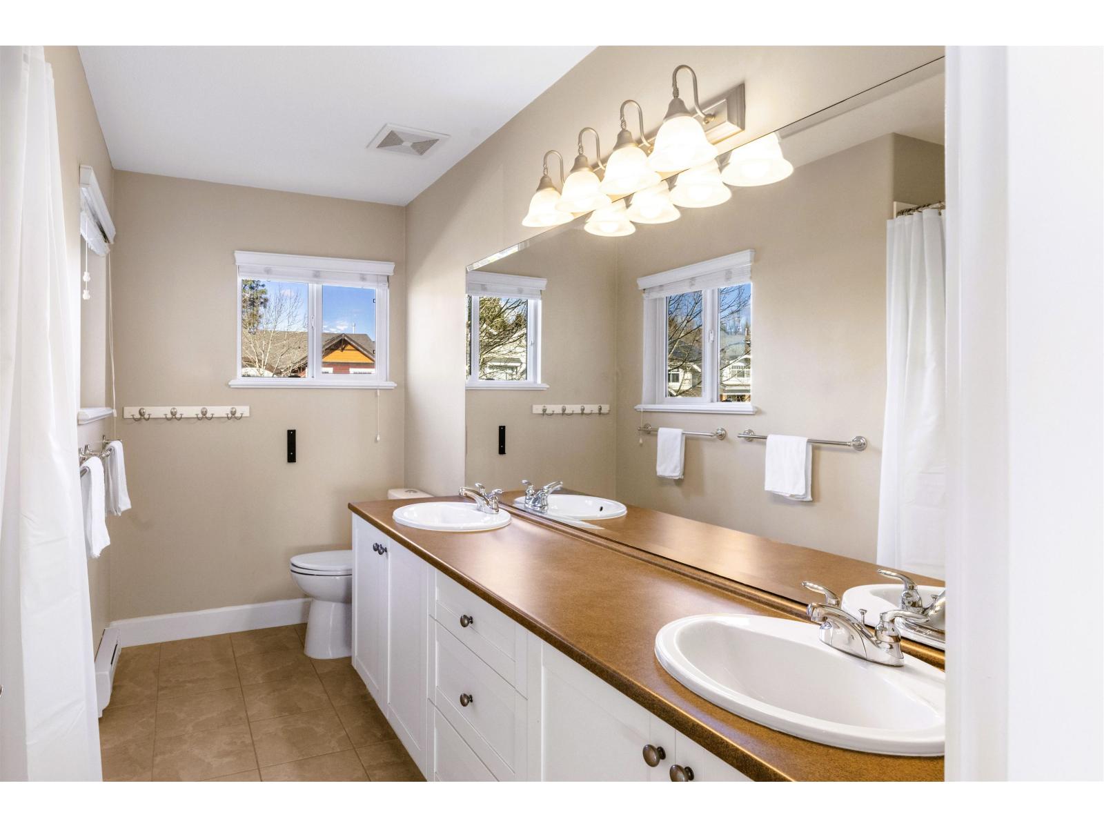 20518 67b Avenue, Langley, British Columbia  V2Y 3E1 - Photo 23 - R3094423