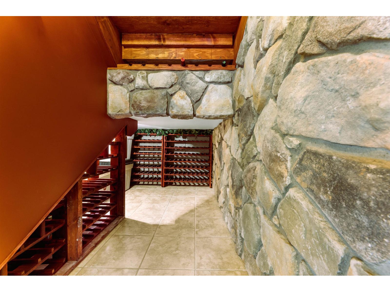 20518 67b Avenue, Langley, British Columbia  V2Y 3E1 - Photo 24 - R3094423