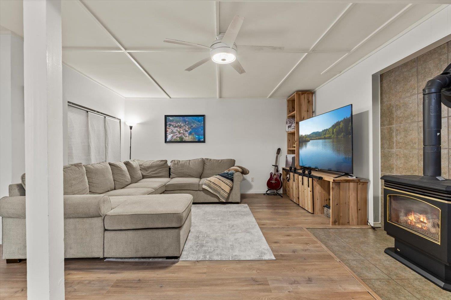 32562 Fleming Avenue, Mission, British Columbia  V2V 2G9 - Photo 22 - R3096847