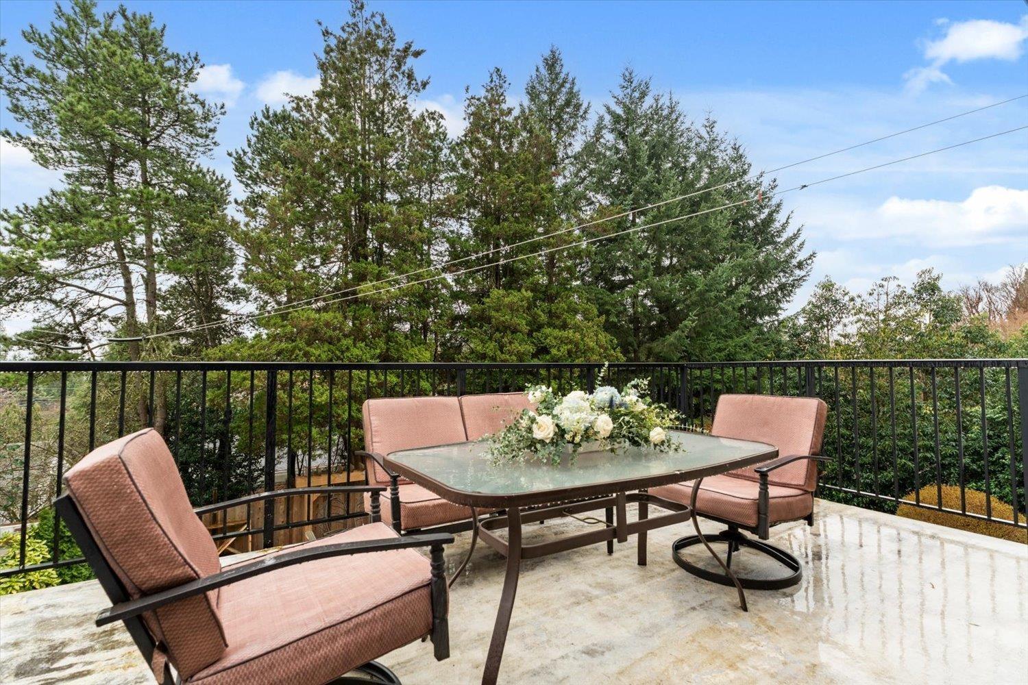 32562 Fleming Avenue, Mission, British Columbia  V2V 2G9 - Photo 29 - R3096847