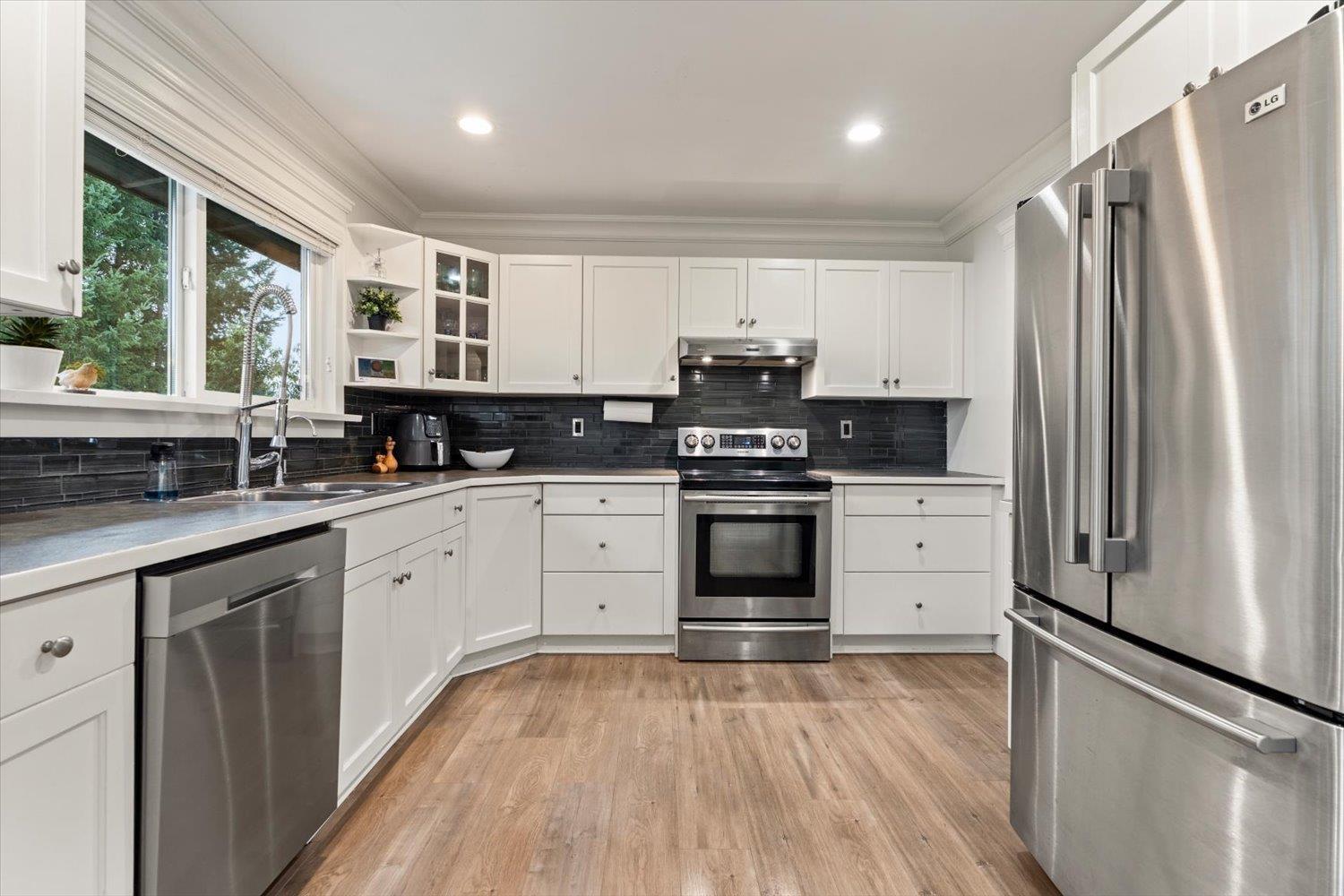 32562 Fleming Avenue, Mission, British Columbia  V2V 2G9 - Photo 12 - R3096847