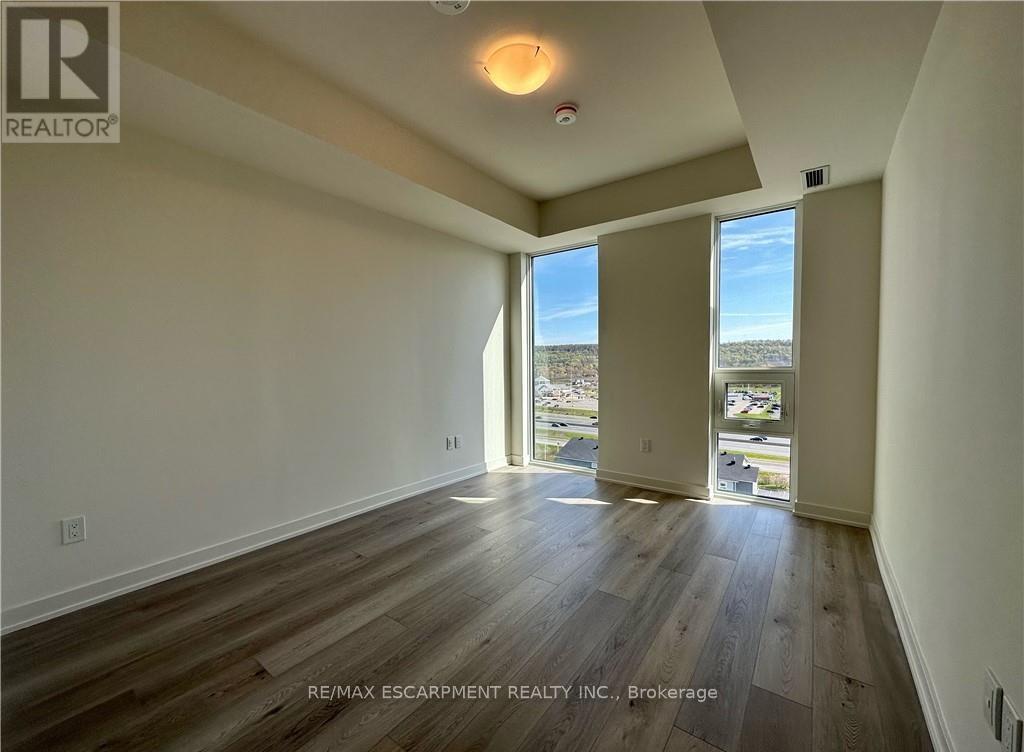 1112 - 385 Winston Road, Grimsby, Ontario  L8M 0J2 - Photo 6 - X12856772