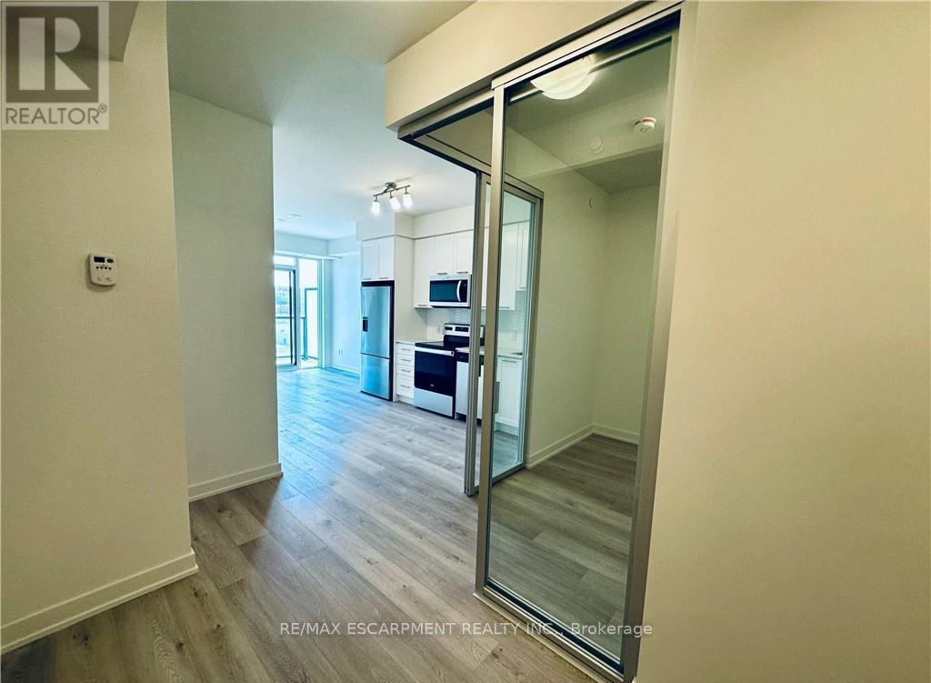 1112 - 385 Winston Road, Grimsby, Ontario  L8M 0J2 - Photo 8 - X12856772