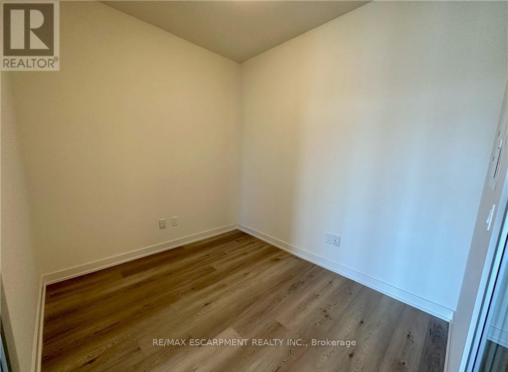 1112 - 385 Winston Road, Grimsby, Ontario  L8M 0J2 - Photo 9 - X12856772