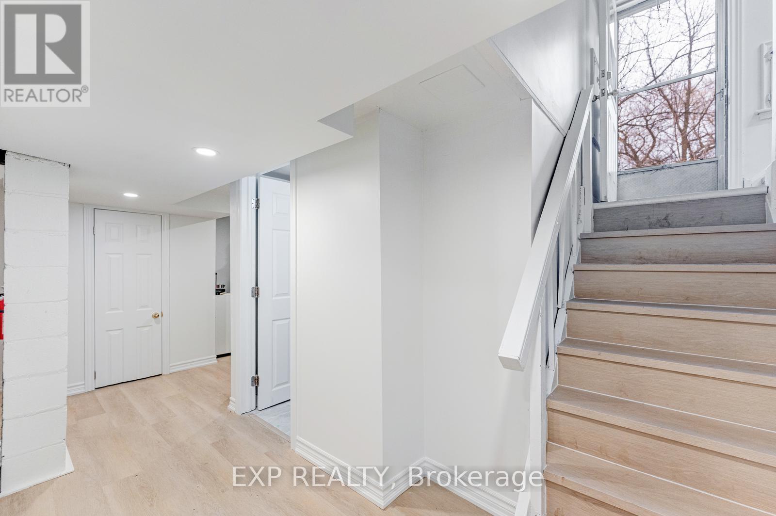 16 Ainslie Avenue, Hamilton, Ontario  L8S 2J3 - Photo 13 - X12856836