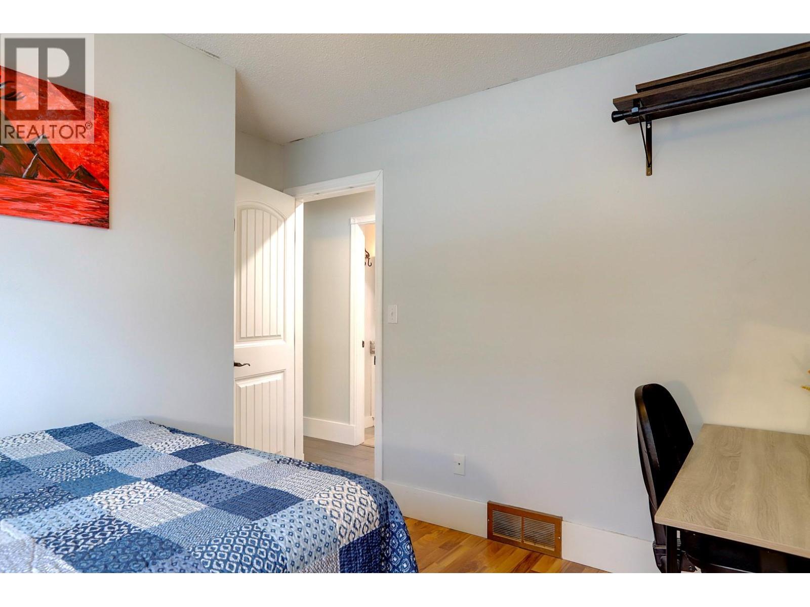 4504 16 Street, Vernon, British Columbia  V1T 3Y3 - Photo 34 - 10377363