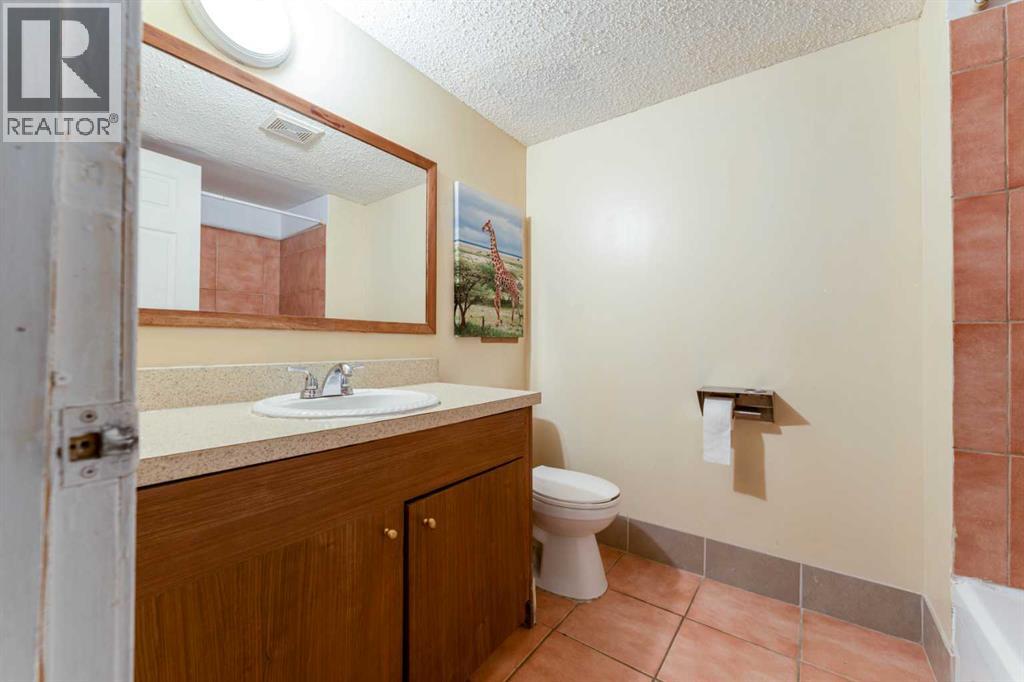 350 33 Avenue Ne, Calgary, Alberta  T2E 2H8 - Photo 36 - A2281799