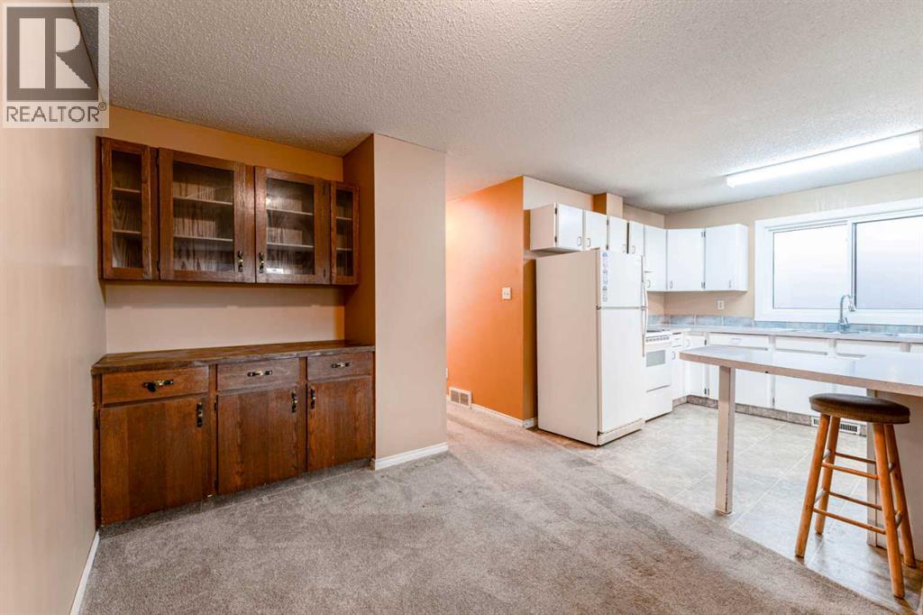 350 33 Avenue Ne, Calgary, Alberta  T2E 2H8 - Photo 6 - A2281799