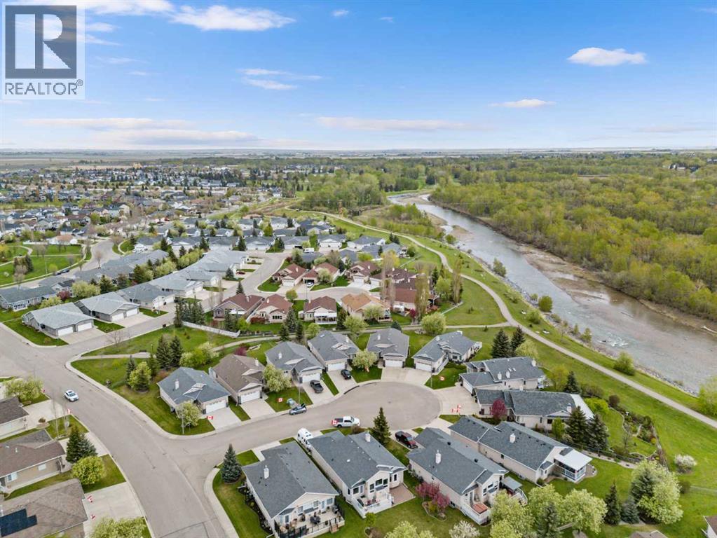 310 Riverside Garden Nw, High River, Alberta  T1V 1Y9 - Photo 3 - A2285068