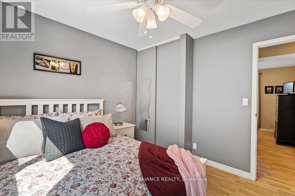 16 Centre Court, Quinte West (Frankford Ward), Ontario  K0K 2C0 - Photo 19 - X12853626