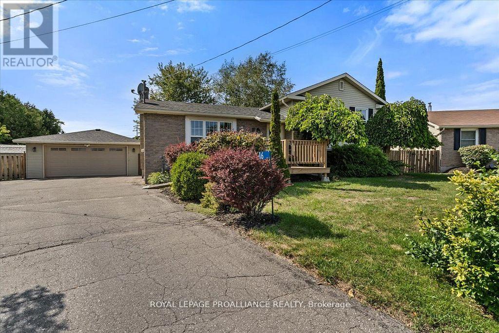 16 Centre Court, Quinte West (Frankford Ward), Ontario  K0K 2C0 - Photo 35 - X12853626