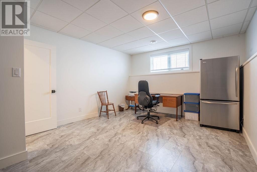 119 Chatfield Dr, Sault Ste. Marie, Ontario  P6A 0B5 - Photo 37 - SM260429