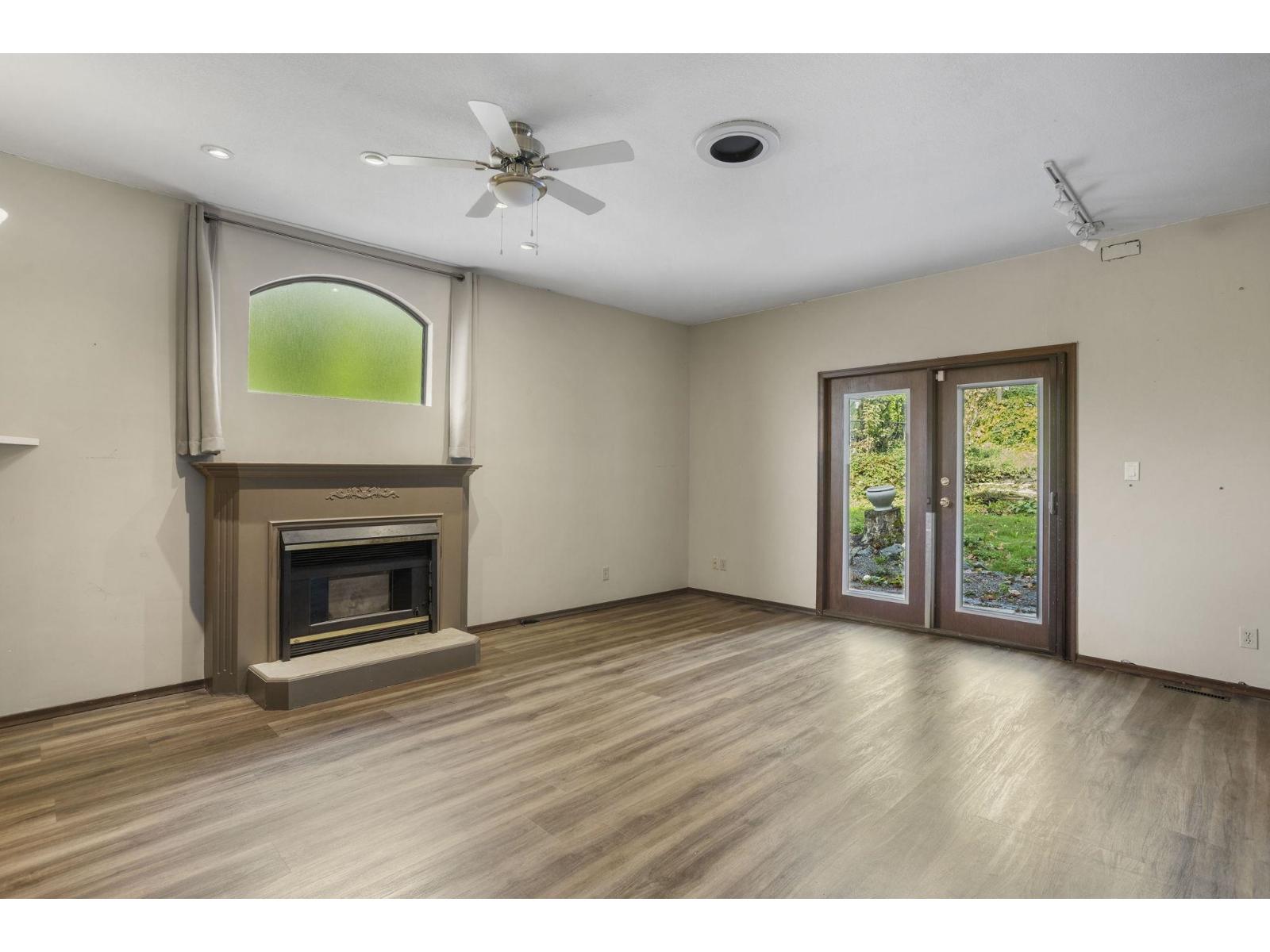 10031 Eagle Crescent, Little Mountain, Chilliwack, British Columbia  V2P 7R1 - Photo 10 - R3097113