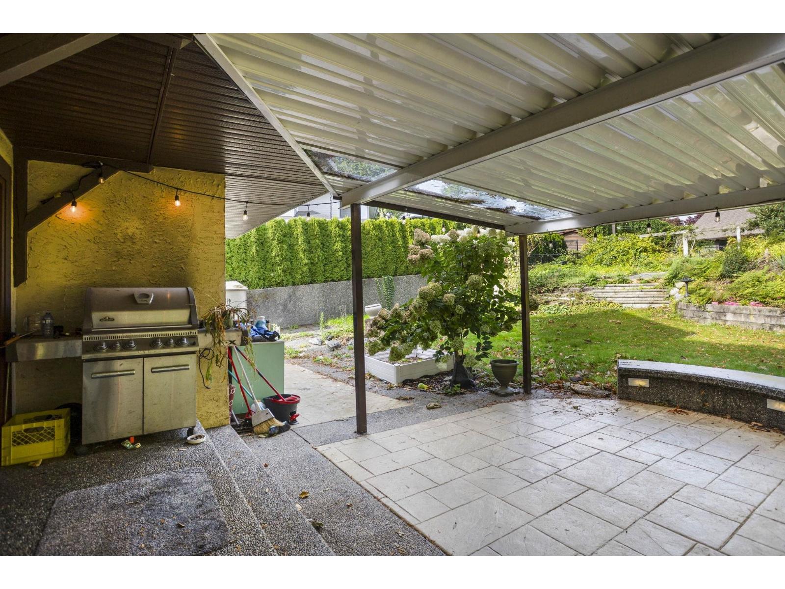 10031 Eagle Crescent, Little Mountain, Chilliwack, British Columbia  V2P 7R1 - Photo 35 - R3097113